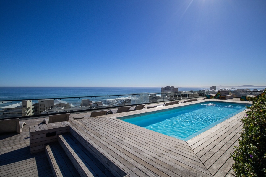 1 Bedroom Property for Sale in Sea Point Western Cape